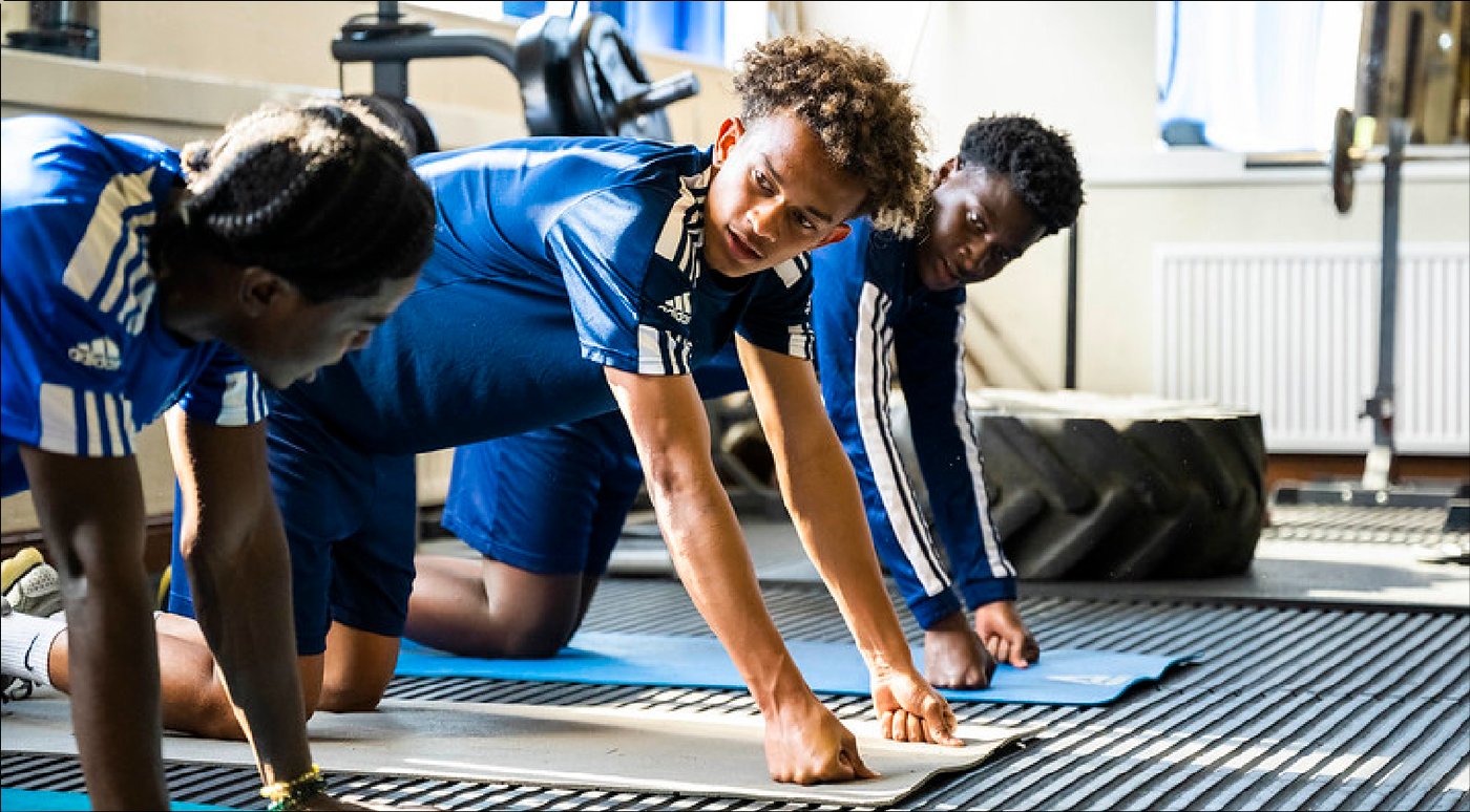 V23 Programme football training